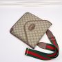 Gucci GG supreme Messenger