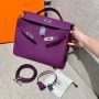 Hermes Kelly 32 2way Handbag in Togo Leather 