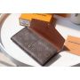 M60531 Sarah Wallet