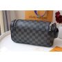 Louis Vuitton N47625 Toiletry Pouch